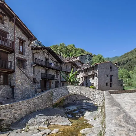 Apartment Criach 1 *